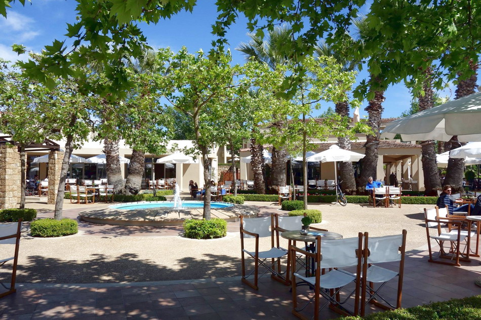  Sani beach Kasandra Halkidiki 